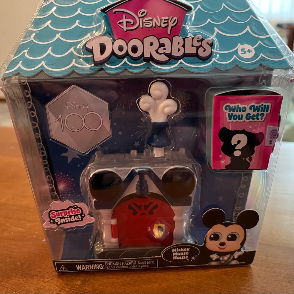 DISNEY DOORABLES MICKEY MOUSE 100 HOUSE